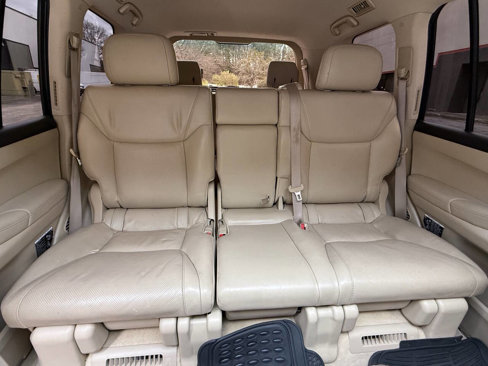 Used 2009 Lexus LX 570 4WD image 21