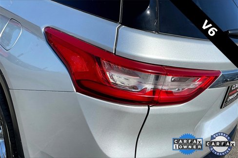 Used 2019 Chevrolet Traverse LT image 22