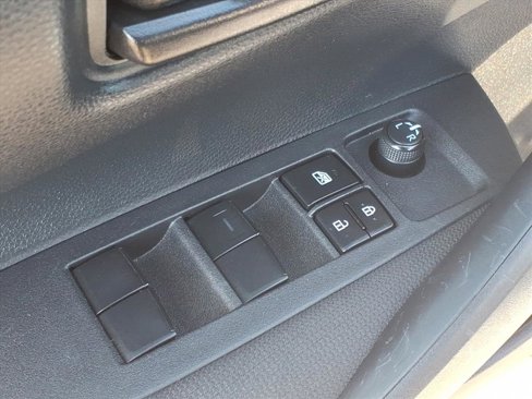 Used 2024 Toyota Corolla LE image 12