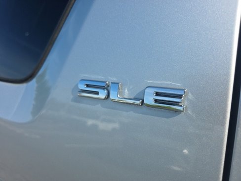 Used 2016 GMC Terrain SLE w/ Chrome Edition image 12