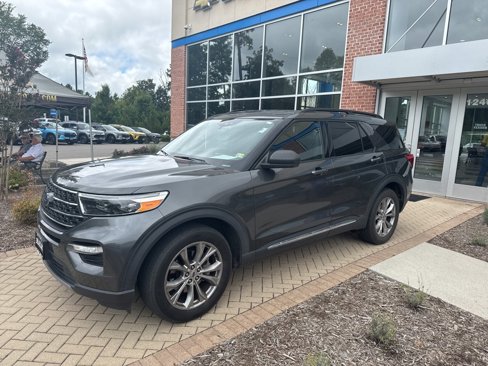 Used 2020 Ford Explorer XLT w/ Equipment Group 202A image 1