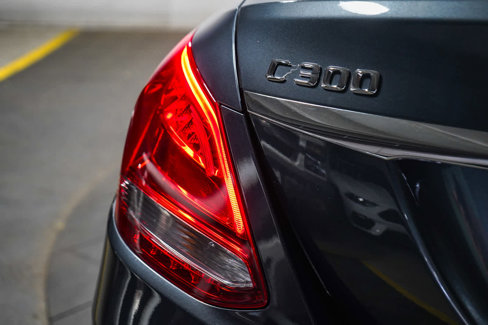 Used 2015 Mercedes-Benz C 300 Sedan image 13