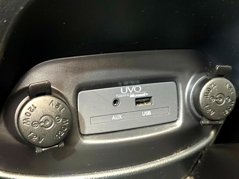 Used 2013 Kia Soul + w/ Audio Pkg image 19
