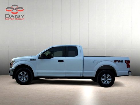 Used 2018 Ford F150 XL w/ Equipment Group 101A Mid image 8