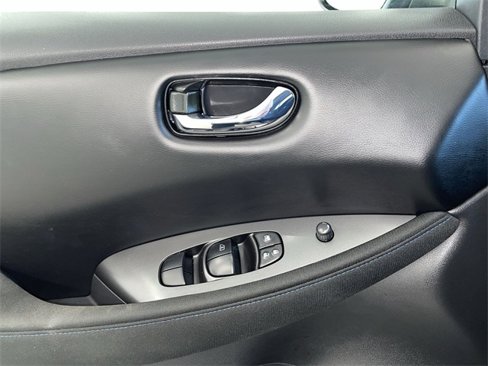 Certified 2024 Nissan Leaf S image 21