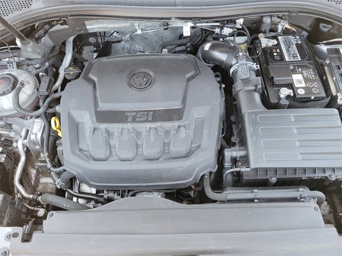 Used 2022 Volkswagen Tiguan SE image 23