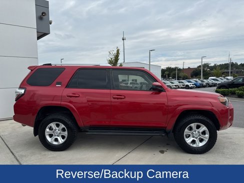 Used 2015 Toyota 4Runner SR5 image 3