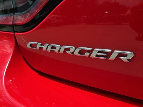 Used 2023 Dodge Charger SXT image 9