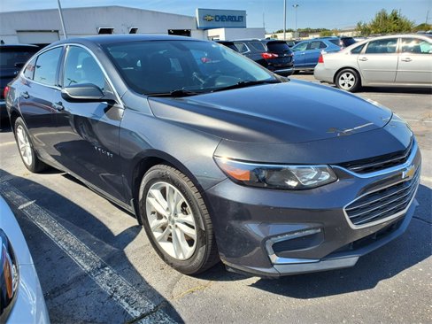 Used 2016 Chevrolet Malibu LT image 1