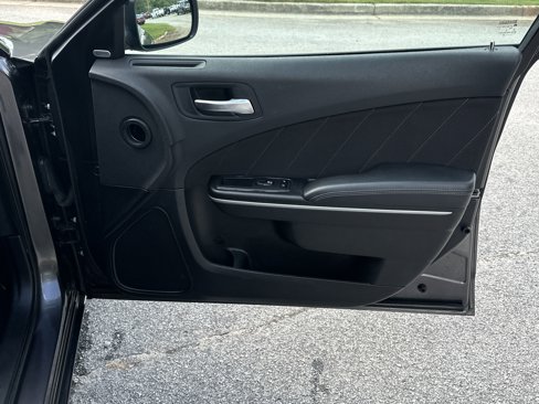 Used 2023 Dodge Charger SXT image 14
