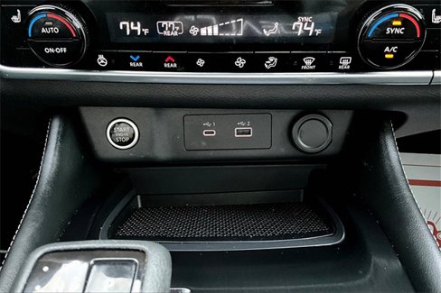 Used 2023 Nissan Rogue SL w/ SL Premium Package image 22