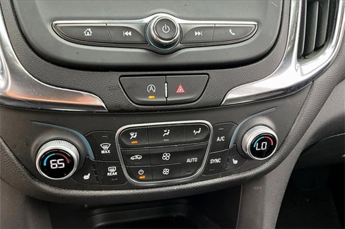 Used 2024 Chevrolet Equinox LT image 15