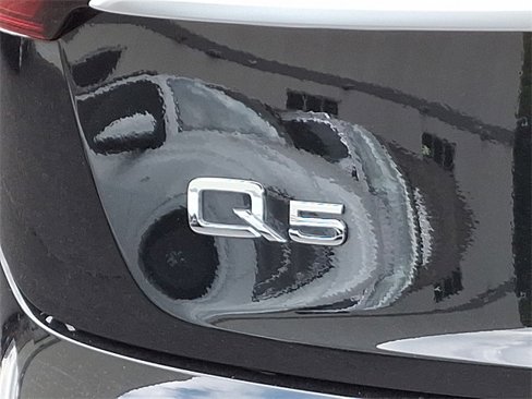 Certified 2023 Audi Q5 2.0T Premium w/ Convenience Package image 30