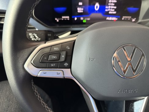 Used 2022 Volkswagen Taos SE image 27