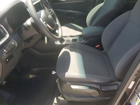 Used 2019 Kia Sorento L image 27