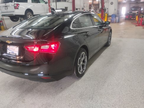 Used 2024 Chevrolet Malibu LT image 21