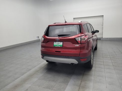 Used 2017 Ford Escape Titanium image 9