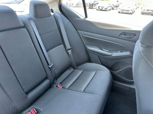 Used 2024 Nissan Altima 2.5 S image 35