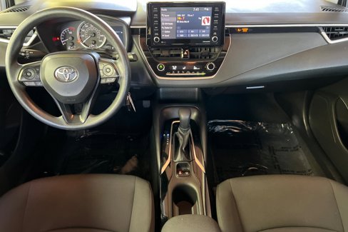 Used 2022 Toyota Corolla LE image 13