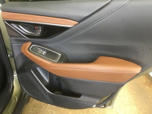 Used 2022 Subaru Outback Touring XT image 9