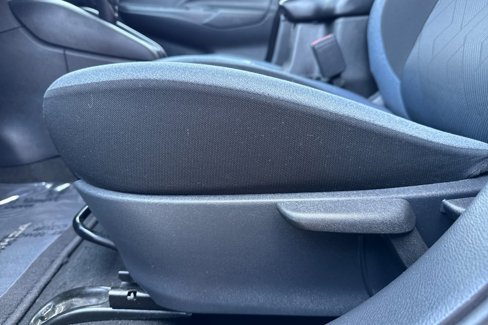 Used 2023 Nissan Versa SV image 13