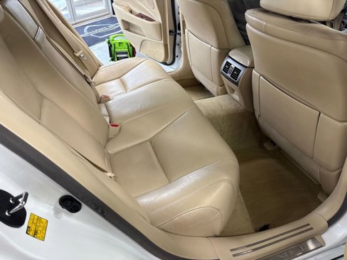 Used 2012 Lexus LS 460 AWD image 42