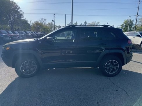 Used 2020 Jeep Cherokee Trailhawk w/ Cold Weather Group image 2