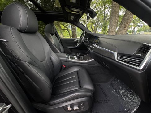 Used 2022 BMW X5 sDrive40i w/ Premium Package image 21