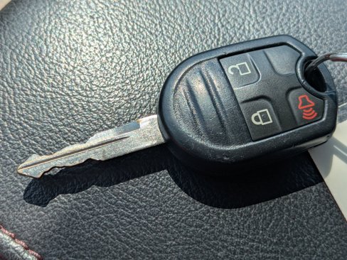 Used 2011 Ford Edge SEL w/ 202A Rapid Spec Order Code image 28