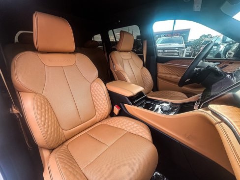 Used 2024 Jeep Grand Cherokee Summit image 27