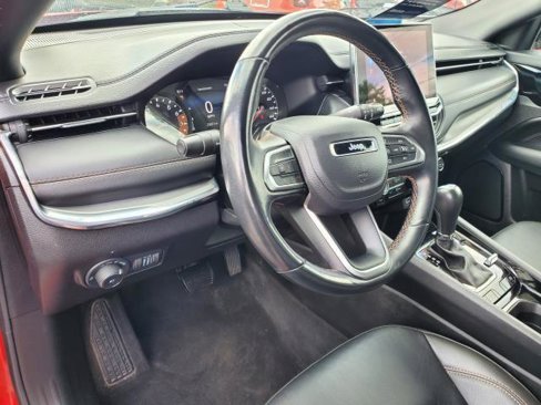 Used 2022 Jeep Compass Limited image 8