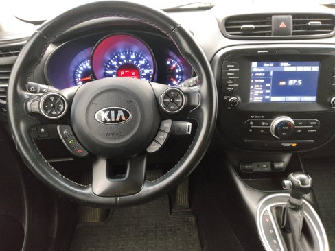 Used 2018 Kia Soul + image 22