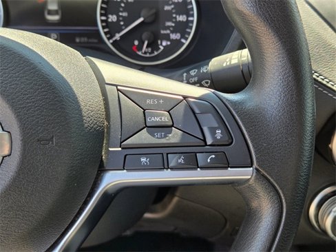 Used 2023 Nissan Sentra SV image 28
