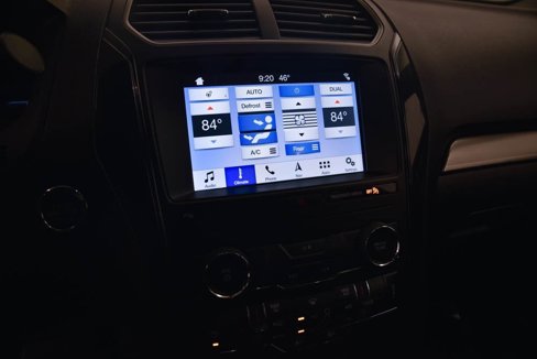 Used 2019 Ford Explorer XLT w/ Equipment Group 202A image 20