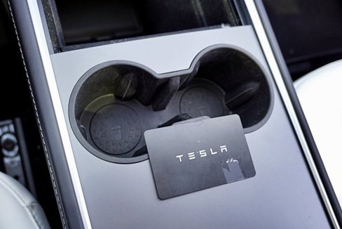Used 2022 Tesla Model Y Performance image 36
