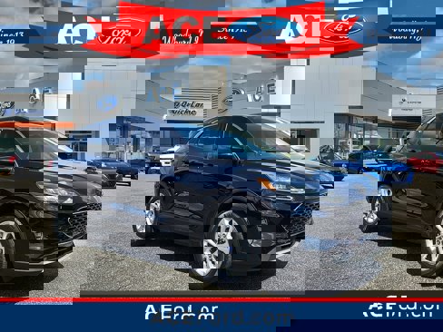 Certified 2020 Ford Escape SE image 1