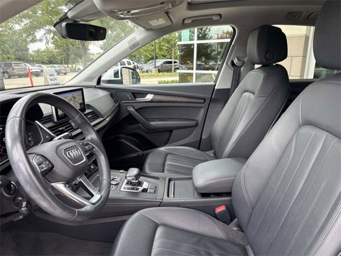 Used 2019 Audi Q5 2.0T Premium Plus image 24