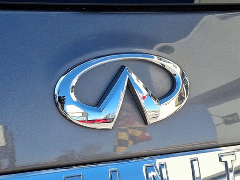 Used 2019 INFINITI QX60 Luxe image 37