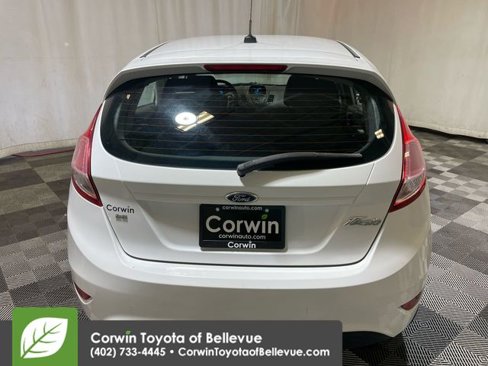 Used 2014 Ford Fiesta SE image 7