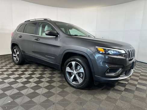 Used 2019 Jeep Cherokee Limited image 2