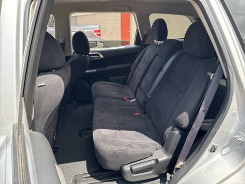 Used 2013 Nissan Pathfinder S image 13