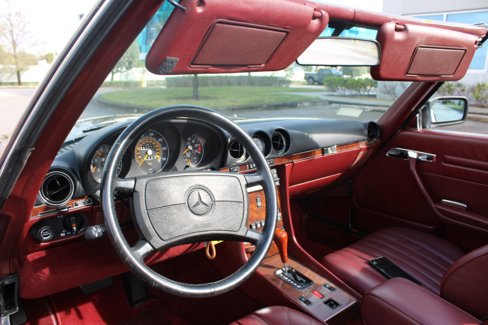 Used 1987 Mercedes-Benz 560 SL image 23