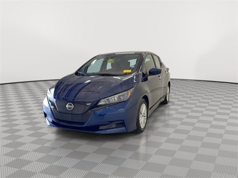 Certified 2024 Nissan Leaf S image 5