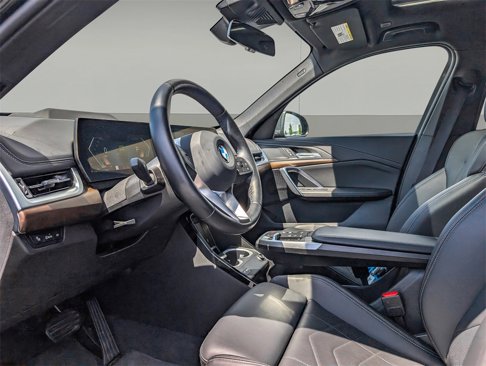 Used 2025 BMW X1 xDrive28i image 10