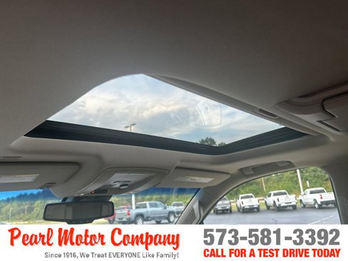 Used 2017 GMC Yukon Denali w/ Open Road Package image 22