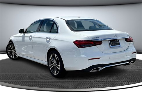 Used 2021 Mercedes-Benz E 350 4MATIC Sedan w/ Premium Package image 4