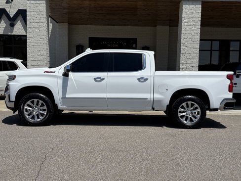 Used 2020 Chevrolet Silverado 1500 LTZ image 5