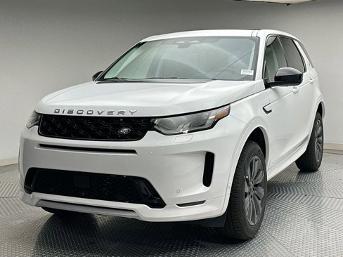 New 2025 Land Rover Discovery Sport S image 1