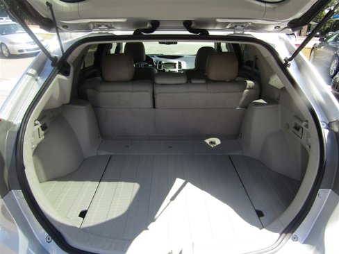 Used 2010 Toyota Venza AWD image 24