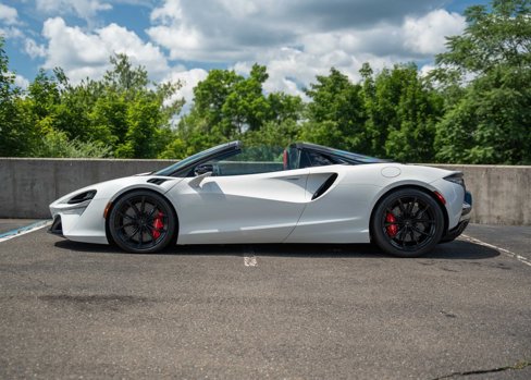 New 2025 McLaren Artura Spider image 29